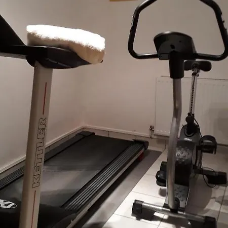 Gaestehaus Walpurga Pensión 3*