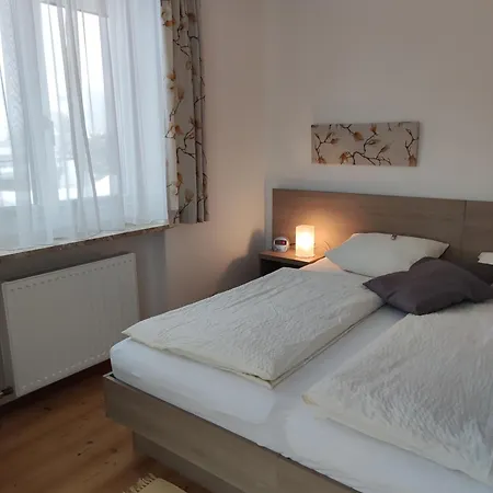 Gaestehaus Walpurga Russbach am Pass Gschütt