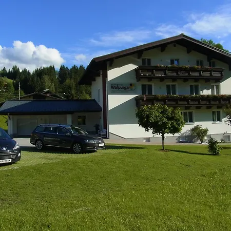 Gastehaus Walpurga 3*