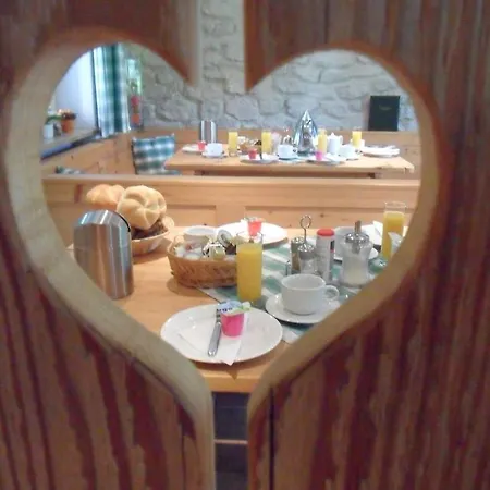Guest house Gastehaus Walpurga 3*