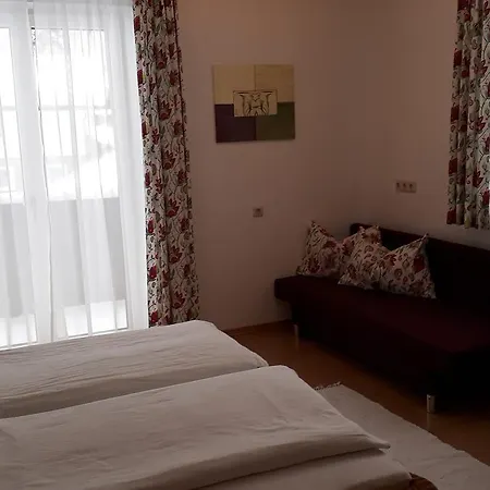 Pensión Gaestehaus Walpurga 3*